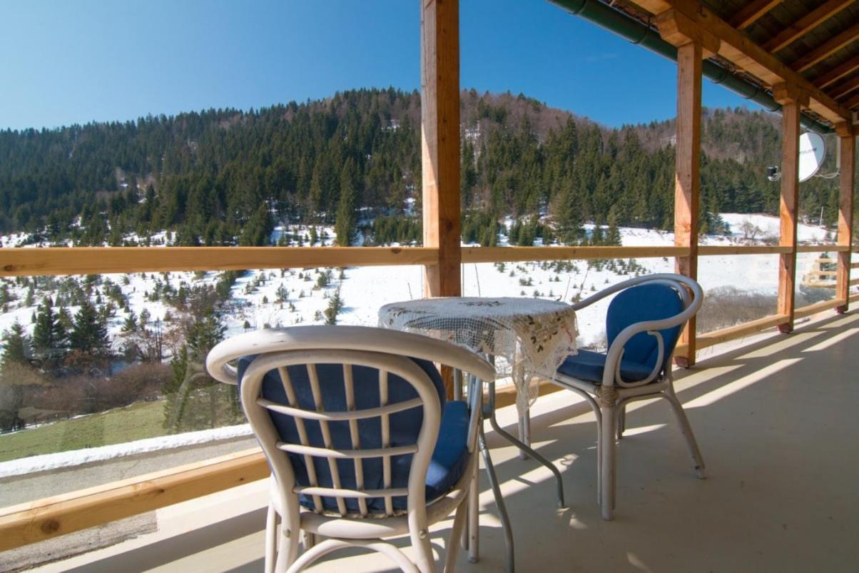 Apartmani Terase Konjska Reka Extérieur photo