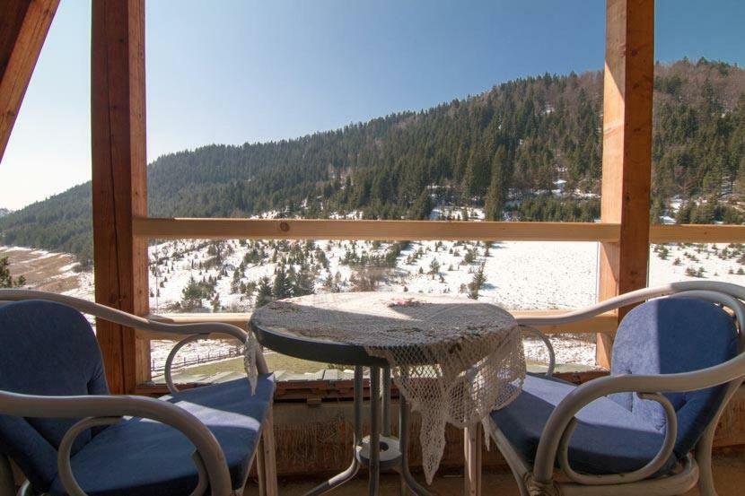 Apartmani Terase Konjska Reka Extérieur photo